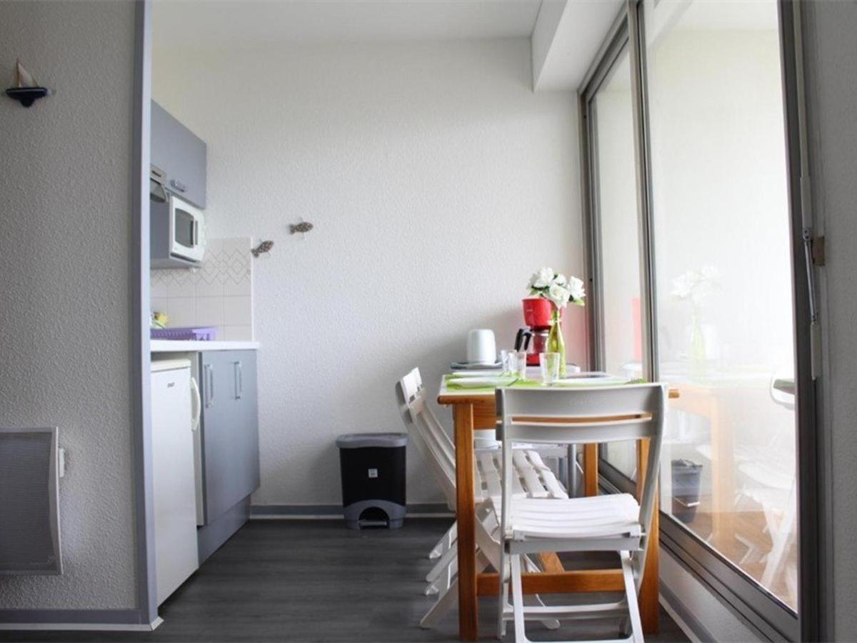 Appartement Studio La Rochelle, 1 pièce, 2 personnes - FR-1-246-303 à La Rochelle  Extérieur photo